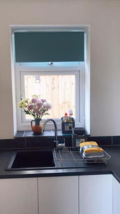 Dingley Dell - Superb Location For Truro In Private Accommodation Perranwell 외부 사진