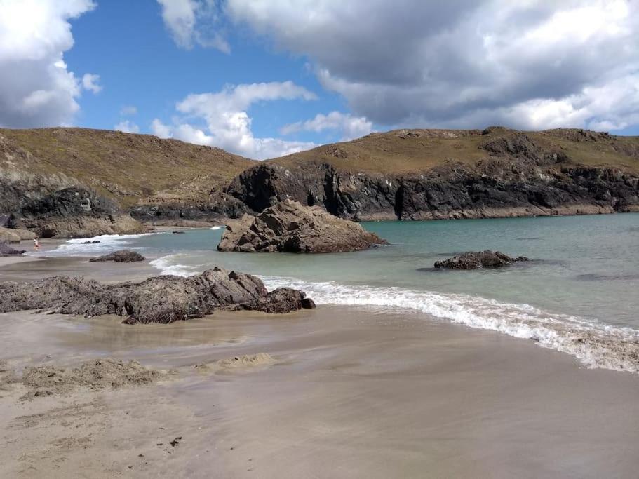 Dingley Dell - Superb Location For Truro In Private Accommodation Perranwell 외부 사진